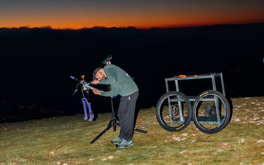 Controllo totale del reggisella telescopico: comandi e cavi SWITCH